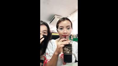 คลิปโป๊ หลุดใหม่ สาวออฟฟิศโชว์เสียว