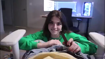 คลิปหลุดฝรั่ง onlyfans Hannahowo