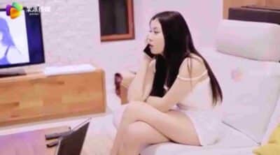 ดูคลิปหลุด สาวน่ารัก นักศึกษา เงี่ยนหี อ่อยรุ่นพี่ จนได้ผัว