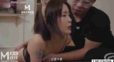 คลิปหลุด เสียวแบบตื่นเต้น ให้เมียใส่ชุดคอสเพย์ แล้วจับเย็ด